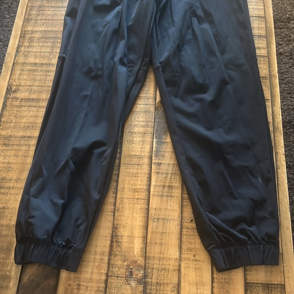 Fabletics - The One Jogger - Women's - Picture 4 of 12